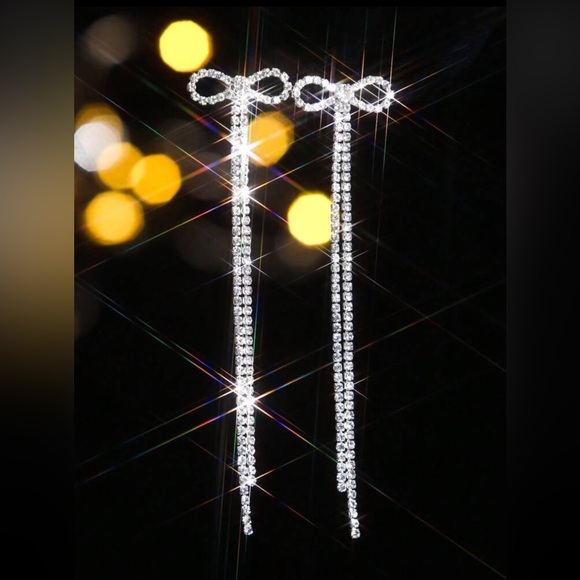 NWT - Bow Earrings - Picture 4 of 4